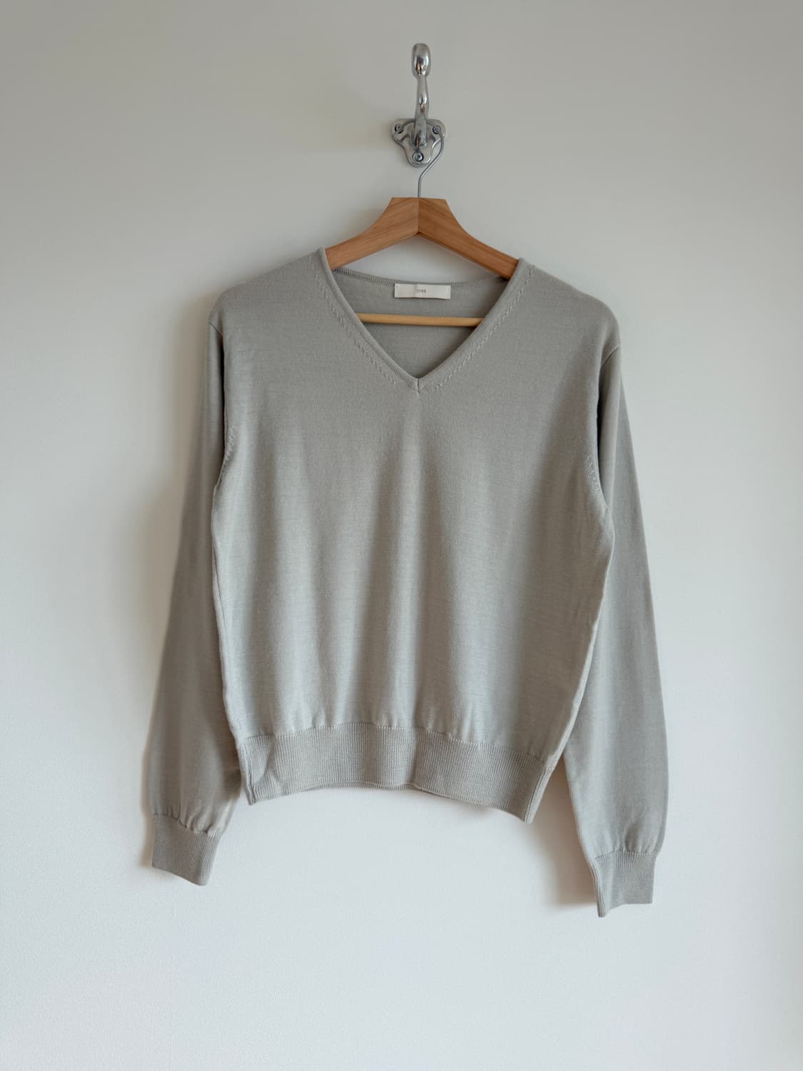 ORR 울 브이넥 니트 상품이미지1