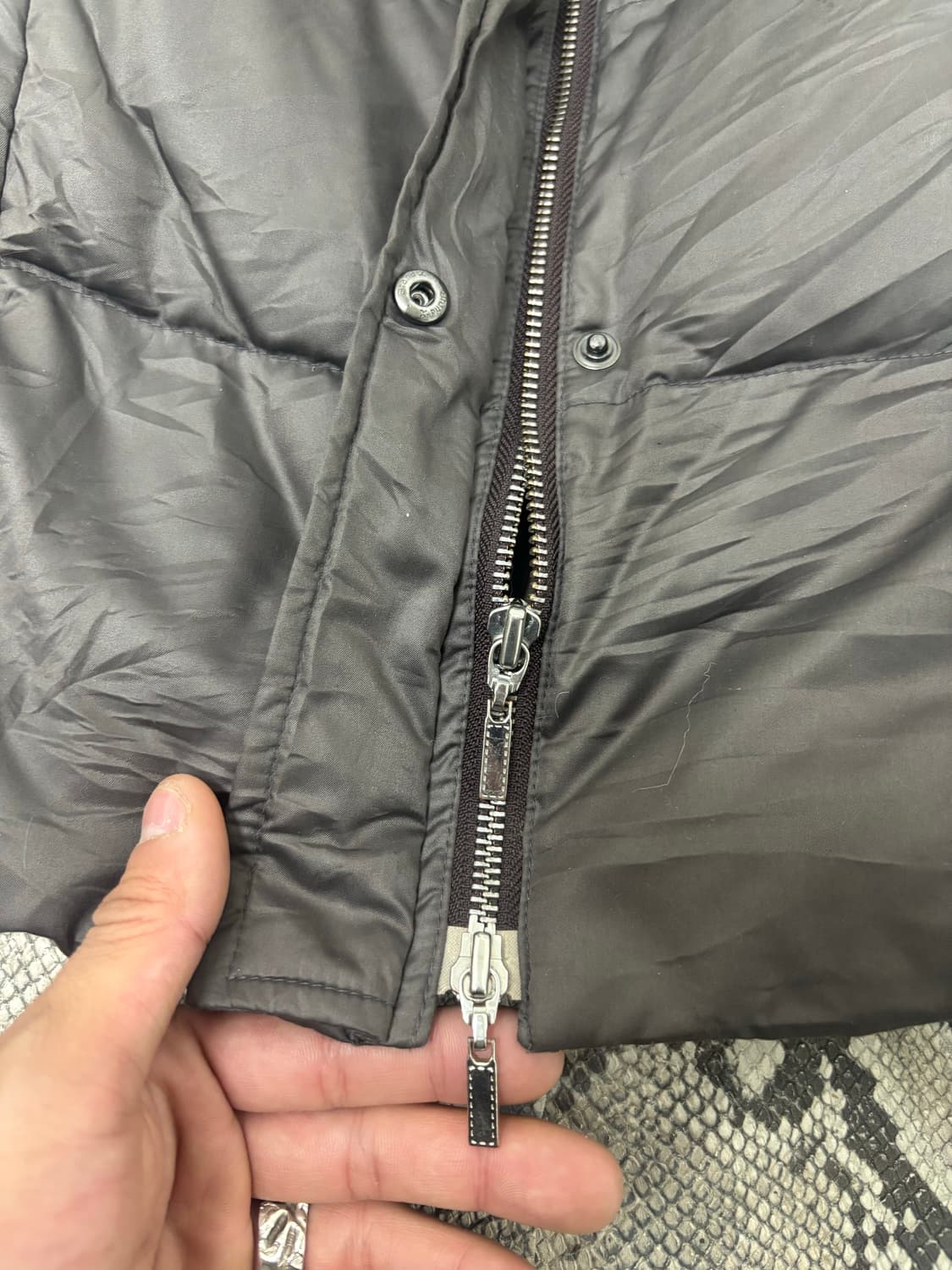 Y2K Grey Fur Padding 상품이미지7