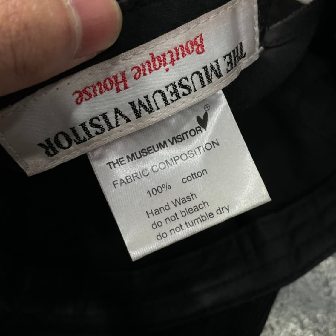 더 뮤지엄 비지터 아트디자인 코듀로이 볼캡 상품이미지4