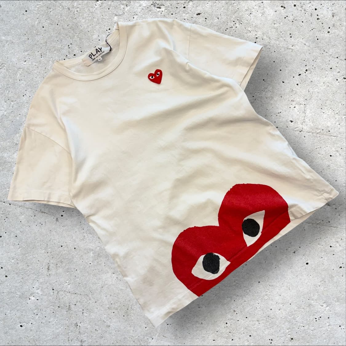 [XL] 꼼데가르송 플레이 빅 하트 반팔 티셔츠 D349 상품이미지1