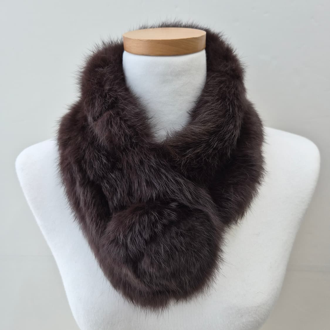 폭스퍼 브라운 방울 머플러 상품이미지2