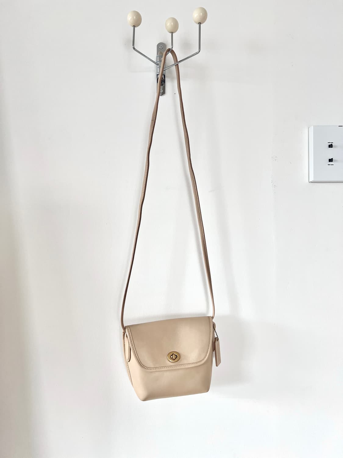 올드 코치 리미티드 에디션 레더 크로스백 2905 상품이미지2