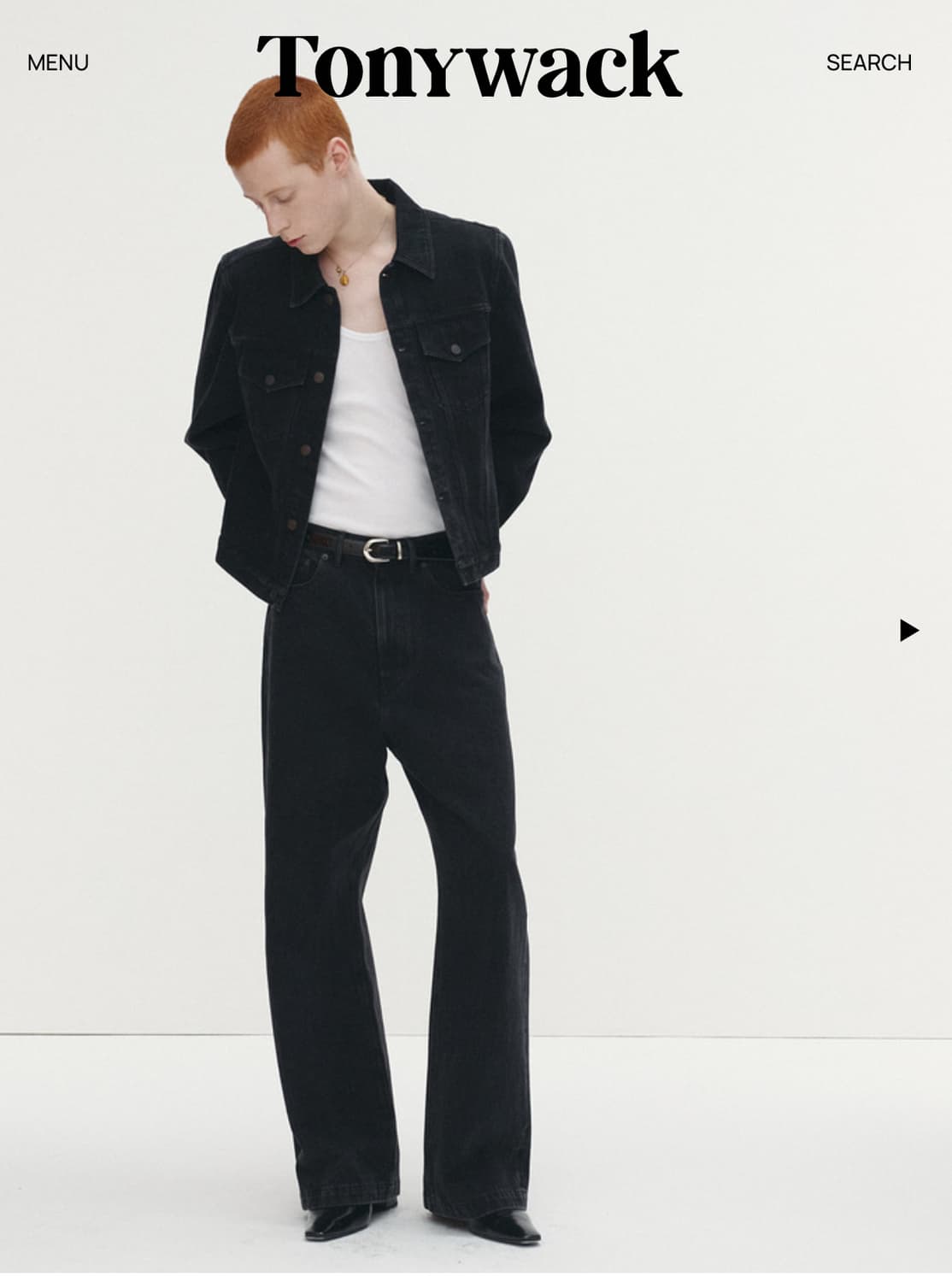 토니웩 데님 크롭 자켓 검정 100 사이즈 구매합니다 상품이미지1