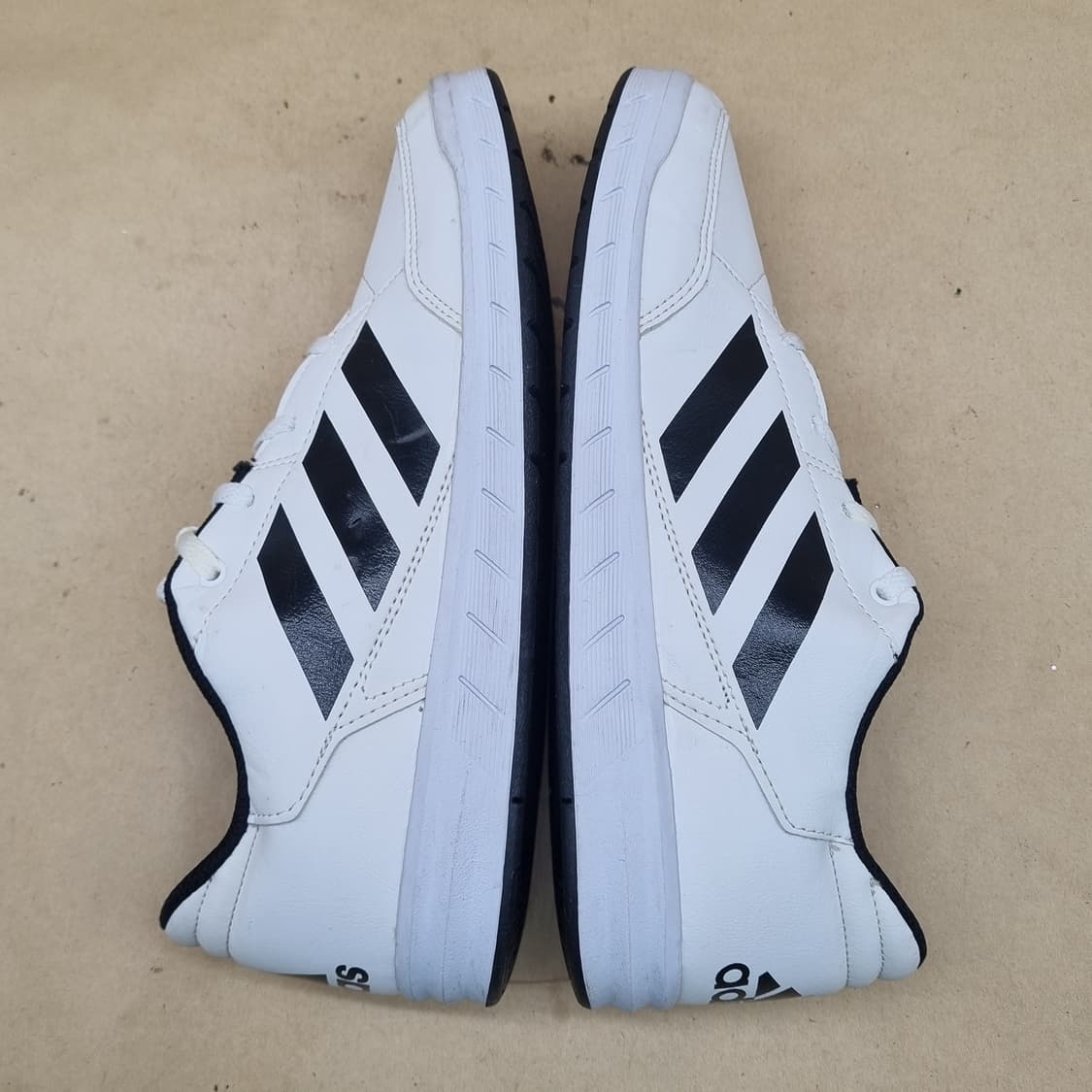 아디다스 흰검 운동화 250 상품이미지5