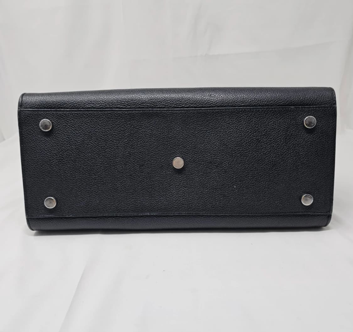 생로랑 세인트로랑 블랙 뱀피 핸드백 상품이미지5