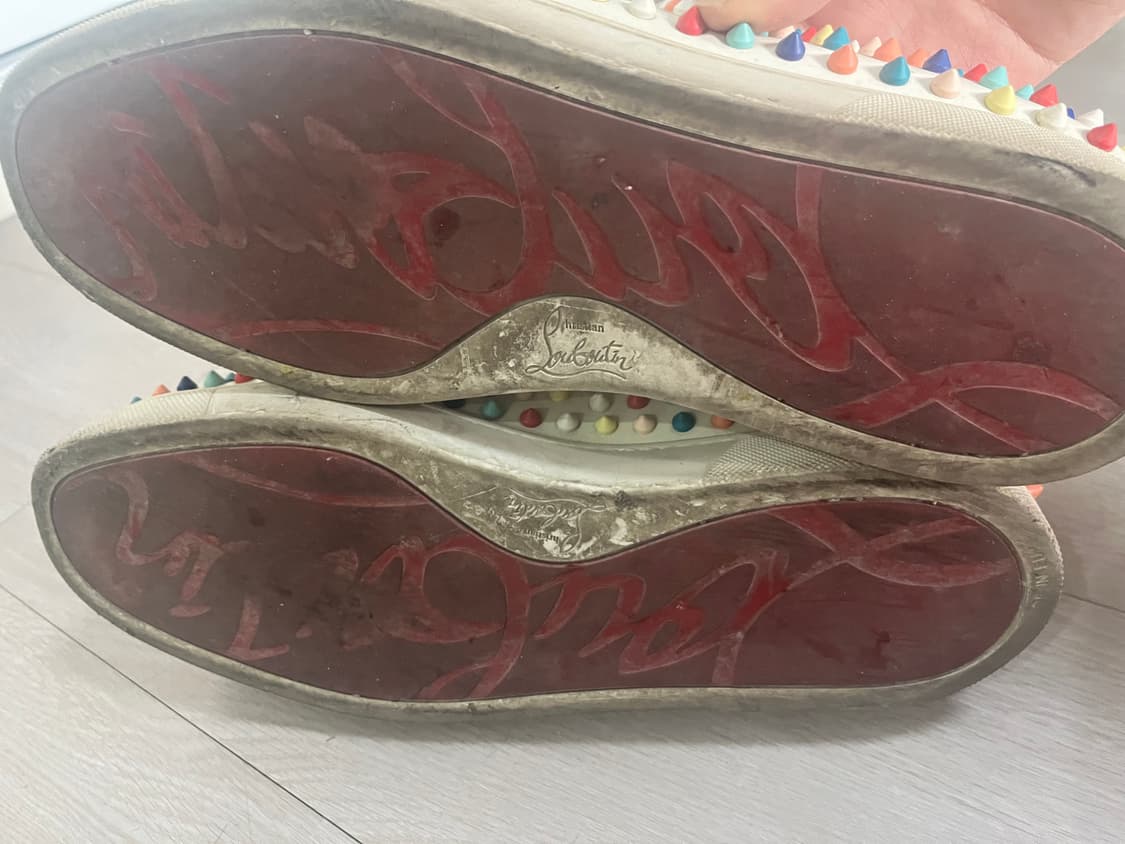 크리스찬 루부탱 스터드 스니커즈 300 상품이미지2