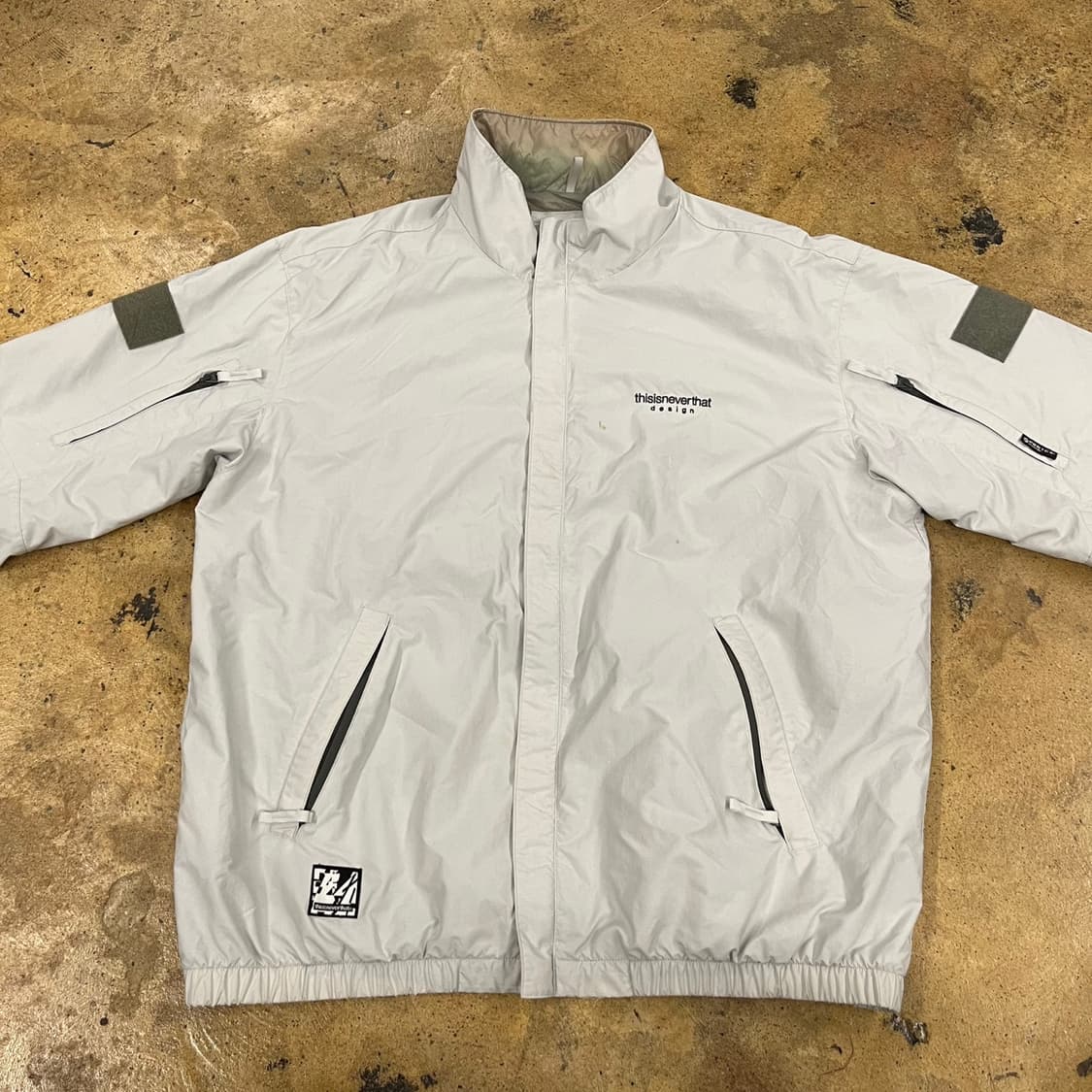[정품/XL] 디스이즈네버댓 바람막이 자켓 아이보리 b19 상품이미지3