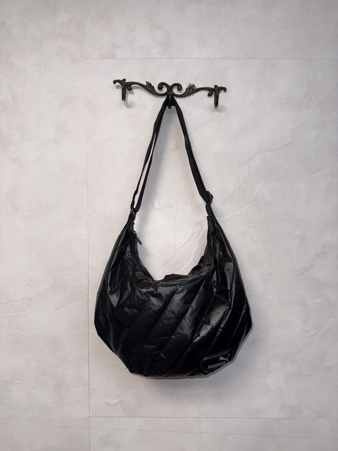 Puma black padded quilting cross bag 상품이미지1