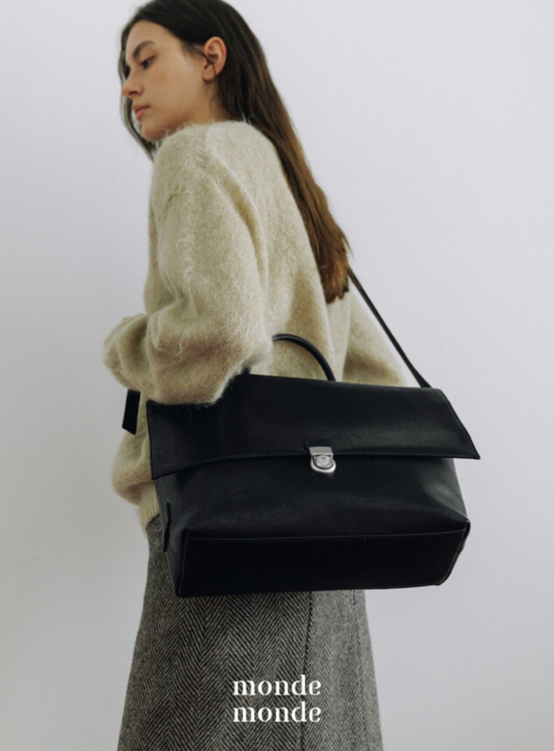 몽드몽드 SOFTMAIL BRIEFCASE BAG - BLACK판매합니다 상품이미지3