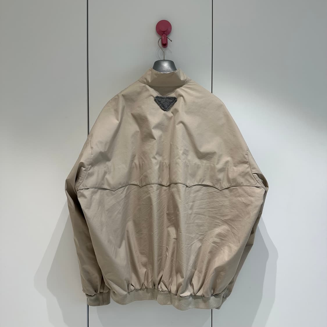 프라다 라프시몬스 23ss g9 바라쿠타 자켓 상품이미지8