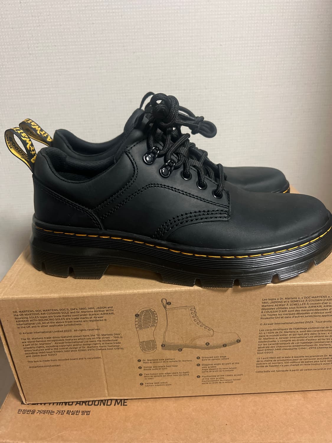 닥터마틴 리더 와이오밍 레더 유틸리티 슈즈 블랙 상품이미지1