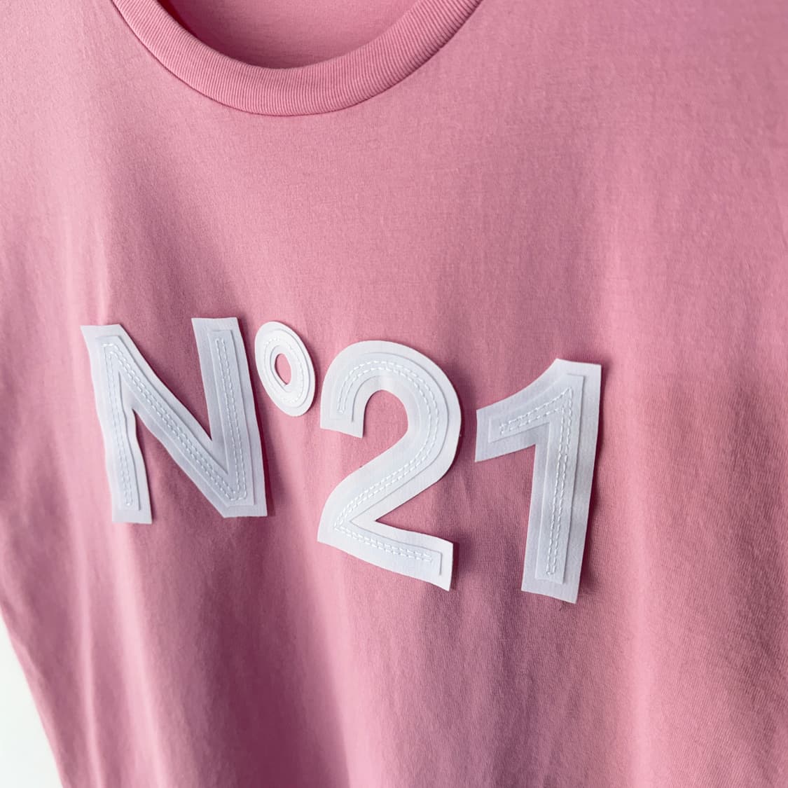 [S] N21 로고 반팔티셔츠 상품이미지5