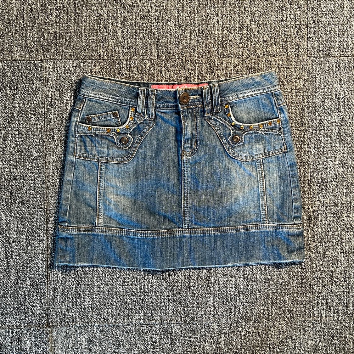 B jeans 비즈 로고 워싱 데님 미니 스커트 상품이미지1