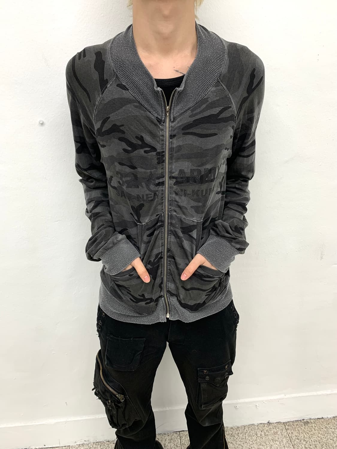 Camo pattern shirring detail jacket  상품이미지1