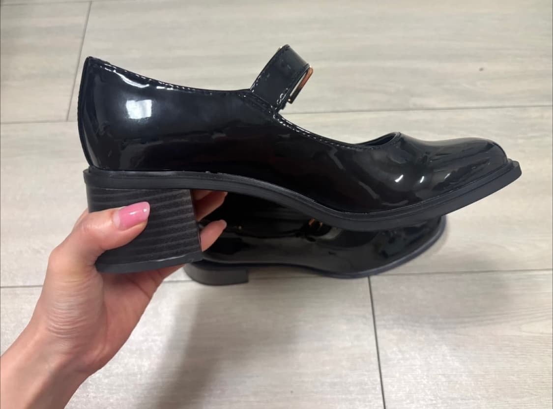 ZARA)에나멜 메리제인 구두 블랙 235사이즈 굽5.5cm(품절,새상품 상품이미지9