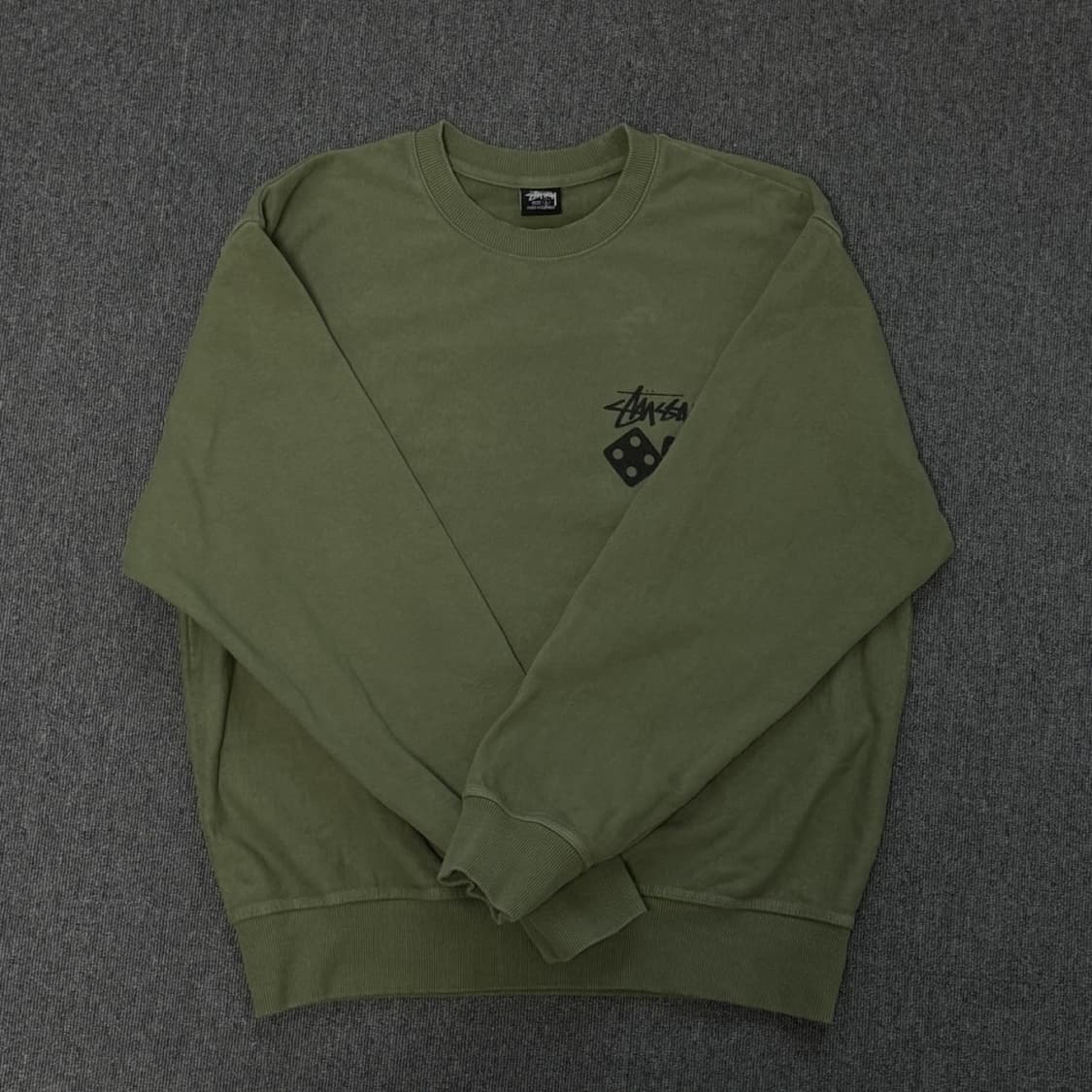 공홈 정품) 스투시 다이스 피그먼트 다이드 크루넥 아티초크 상품이미지1