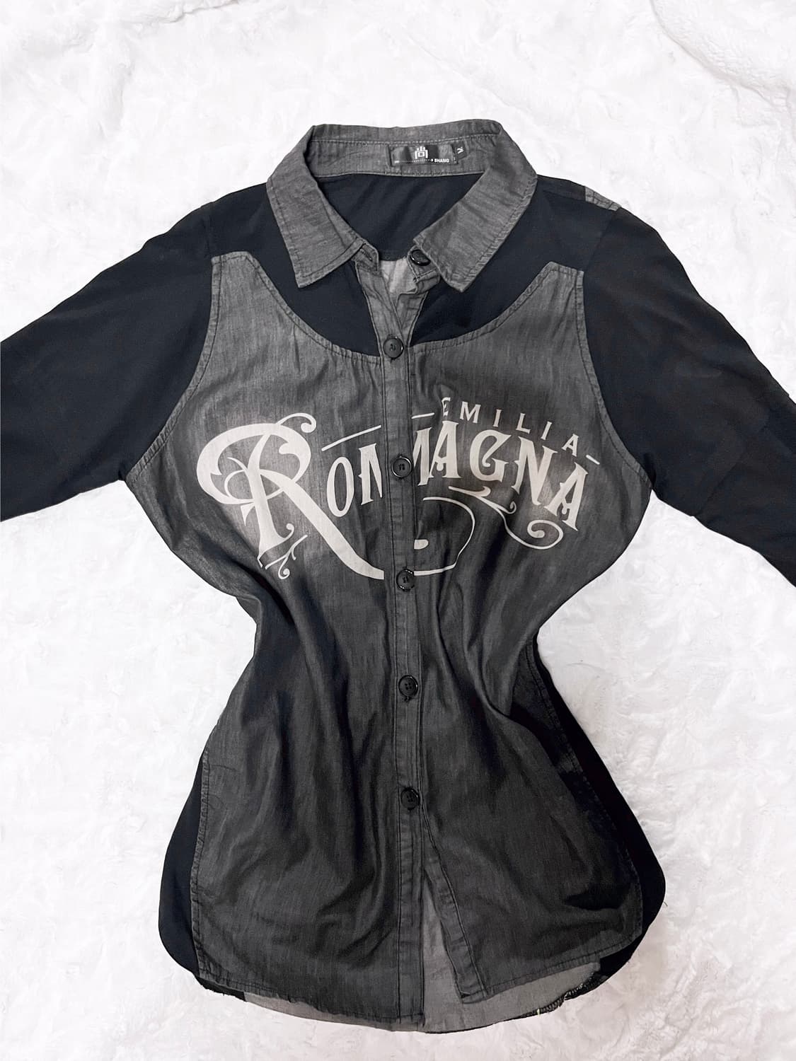 빈티지 블랙 차콜 카라 티셔츠 상품이미지1