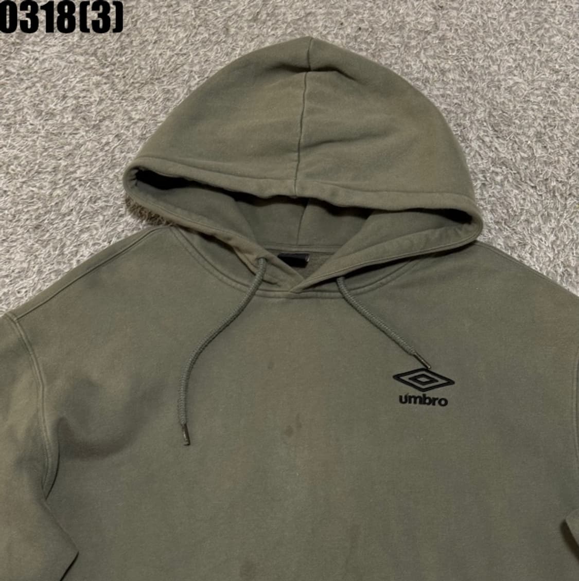 엄브로 후드티 상품이미지2