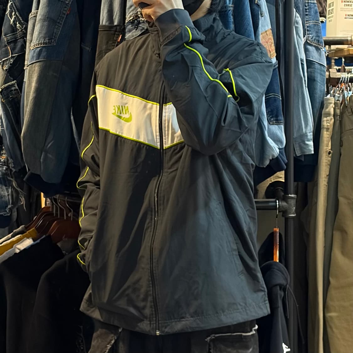 [NO.9] 나이키 바람막이 상품이미지4