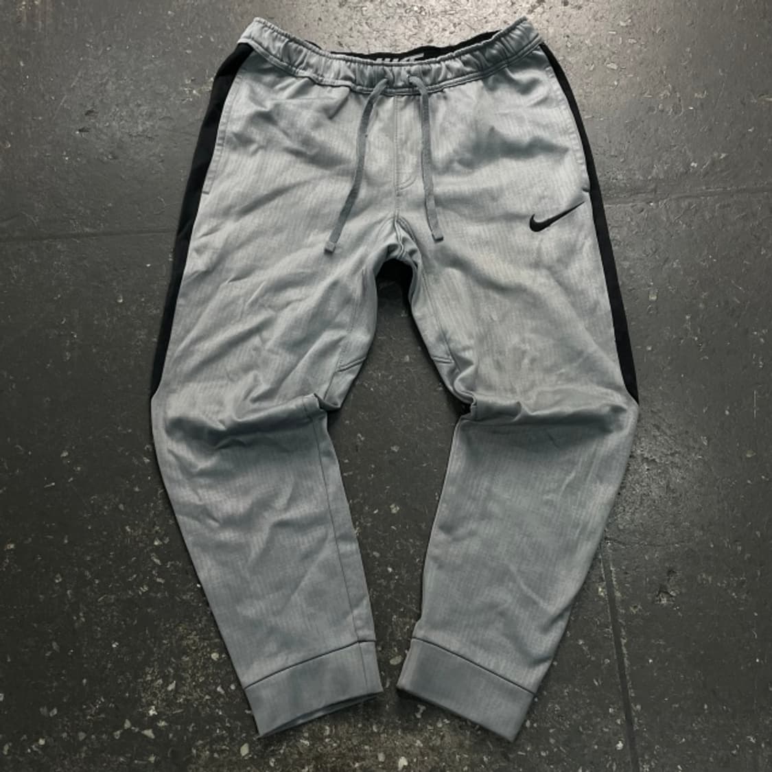 100 나이키 써마핏 팬츠 상품이미지1