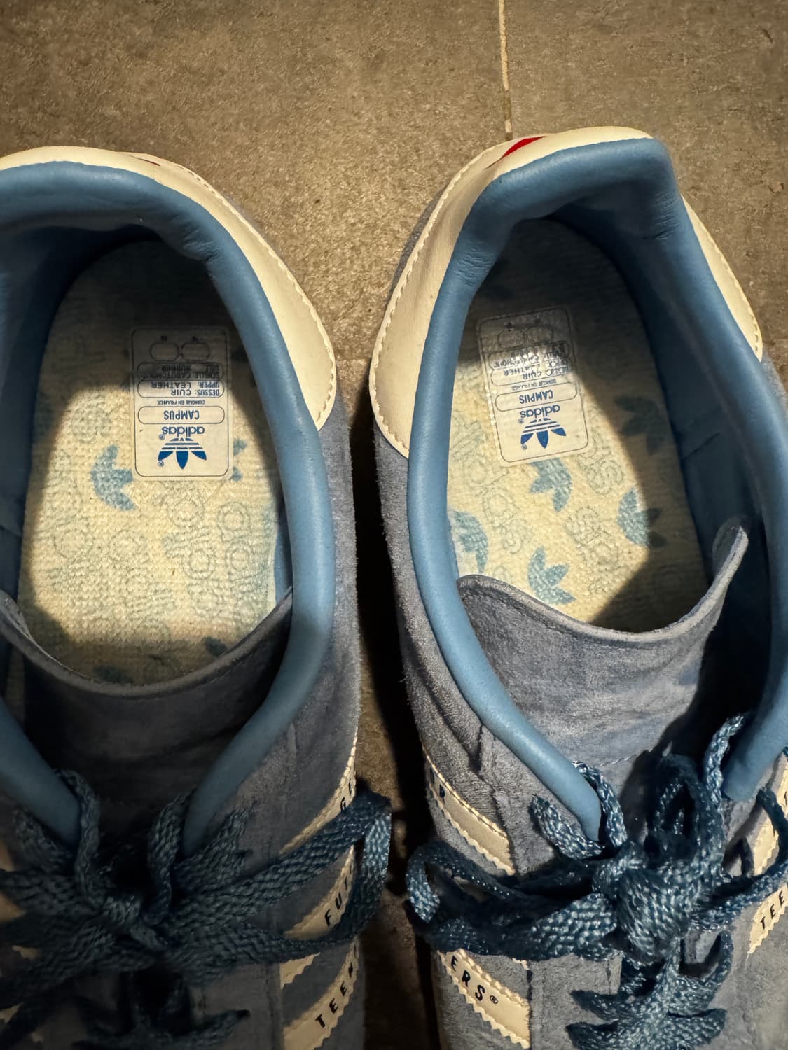 아디다스 휴먼 메이드 캠퍼스 라이트 블루 uk 9사 이즈 상품이미지4