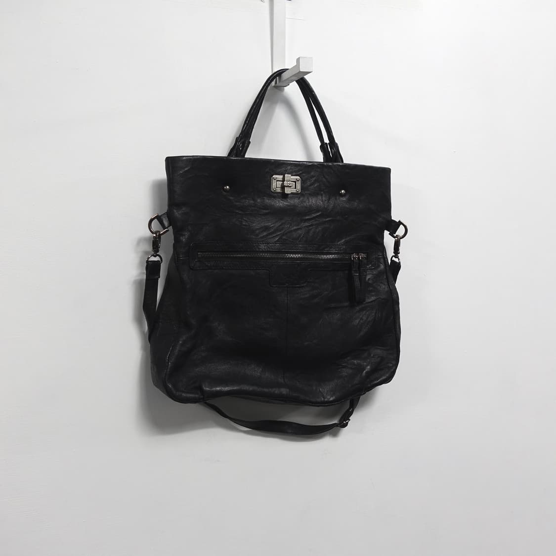 EDITION PARIS 메탈 버클 블랙 레더 빅 토트 숄더백 상품이미지2