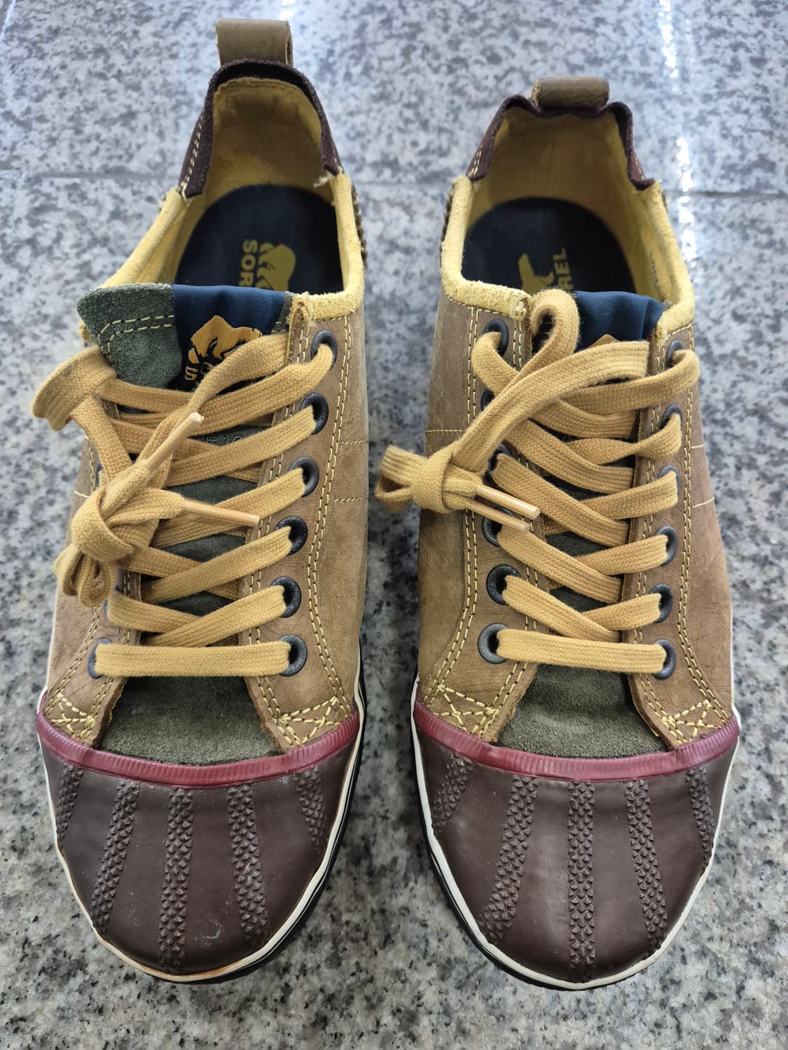 쏘렐 방한 스니커즈 280 판매합니다 상품이미지1