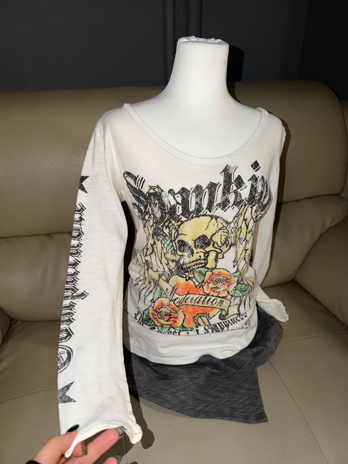 skull printing back wings long sleeve 상품이미지1