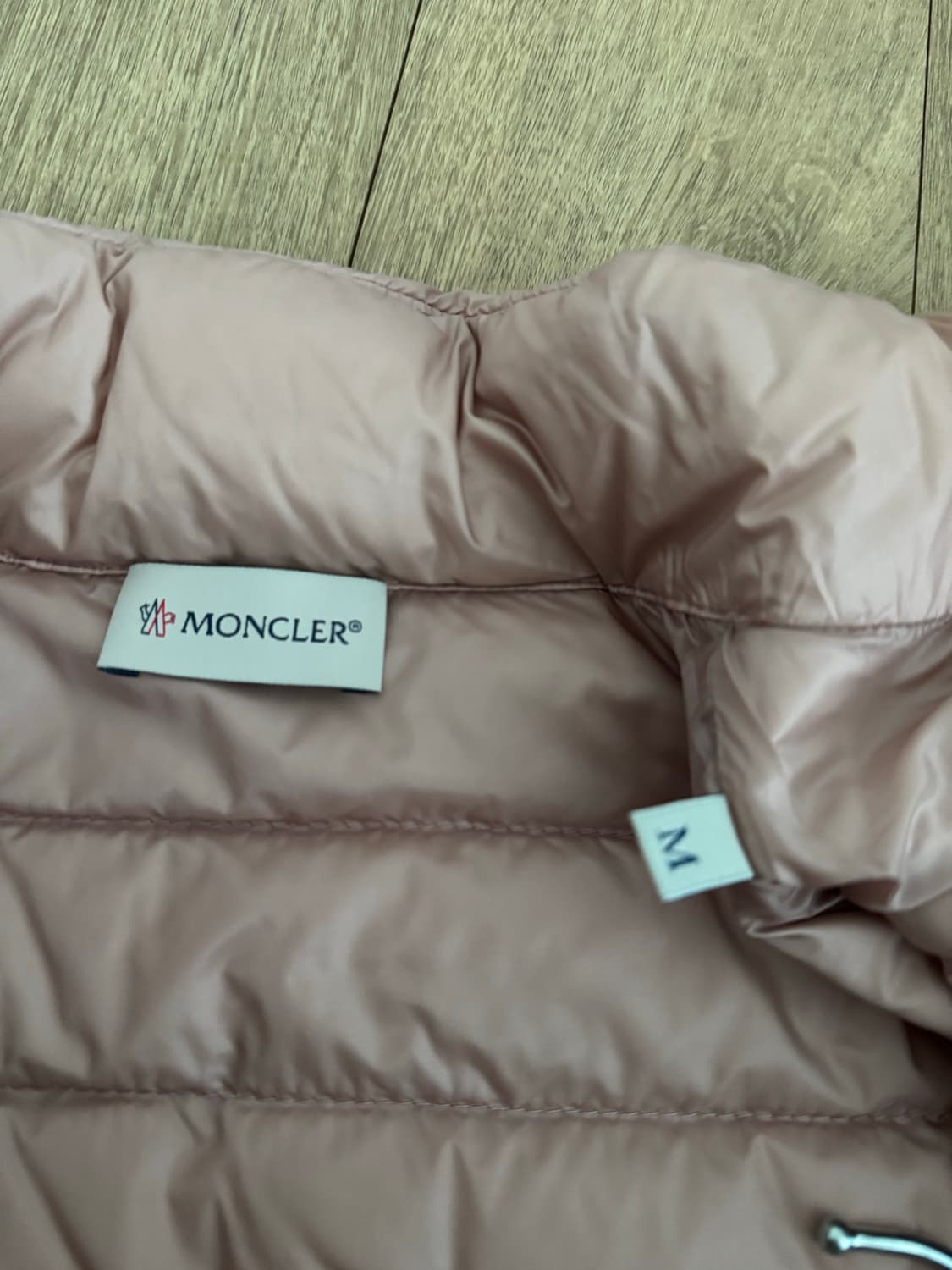 정픔 몽클레어 여성M 니트 패딩 가디건 상품이미지5