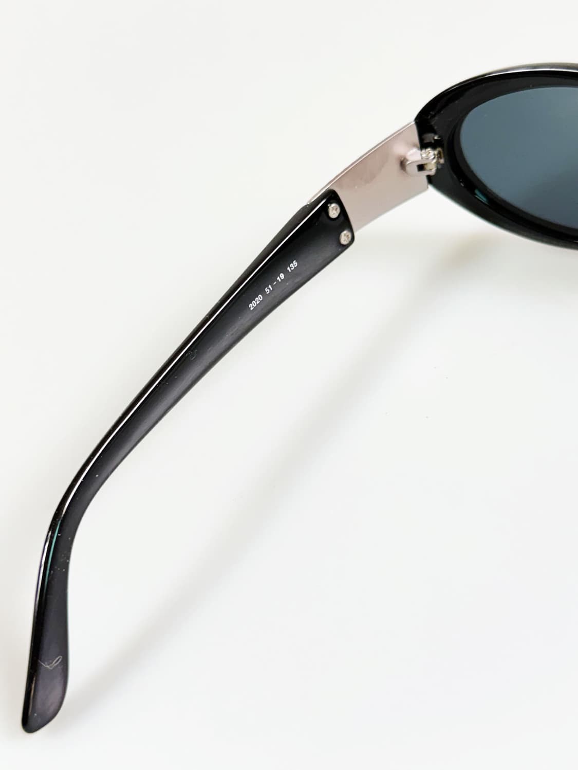 90s LIN DA 블랙 볼드 오벌 프레임 빈티지 선글라스 상품이미지7