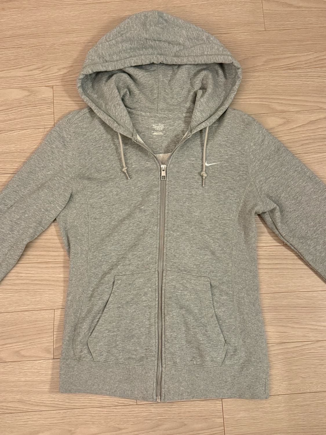 나이키 슬림핏 스우시 후드집업 상품이미지1