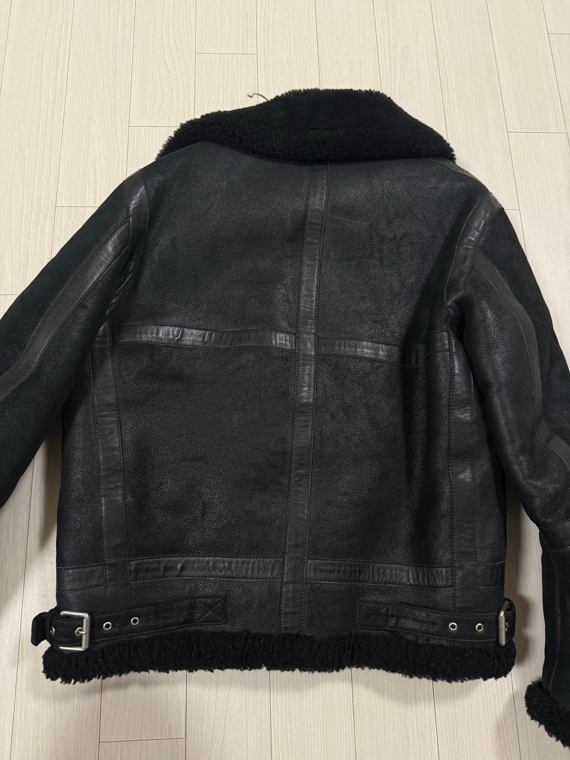 아크네스튜디오 이안 무스탕 50사이즈 상품이미지6