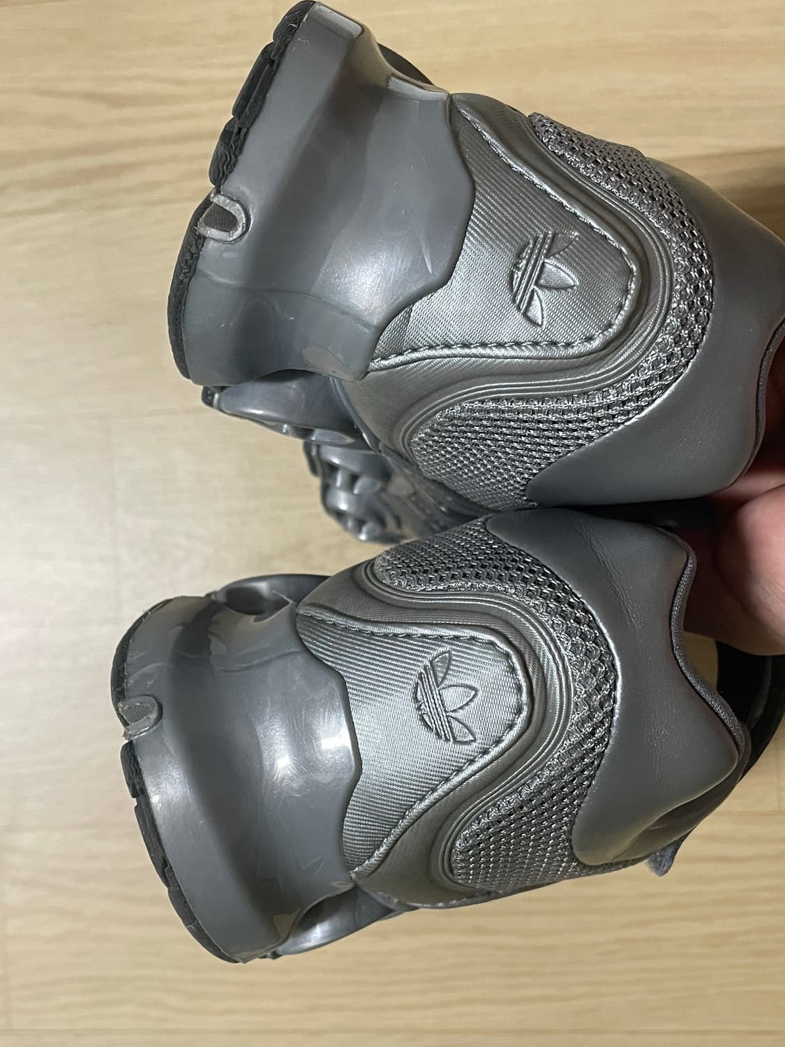 235 아디다스 x 타끄와 빈트 알리 메가라이드 메리 제인 상품이미지3