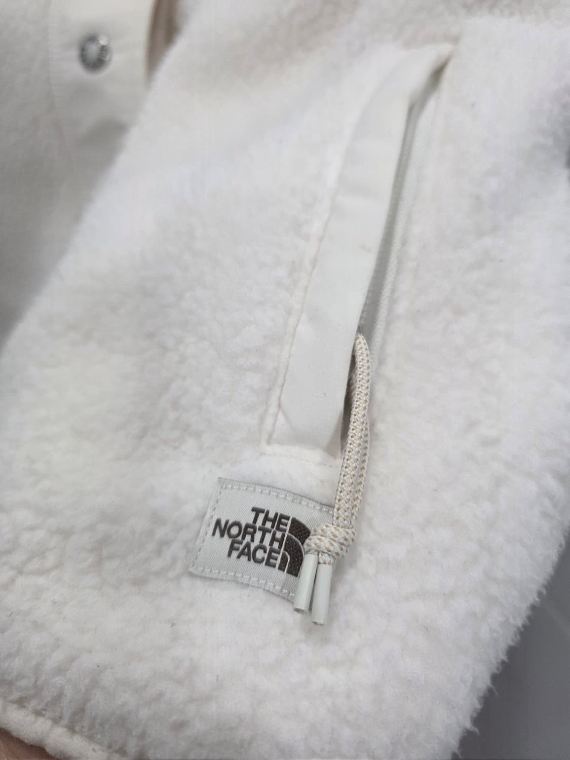 노스페이스 세미크롭 아이보리 후리스 자켓 상품이미지4