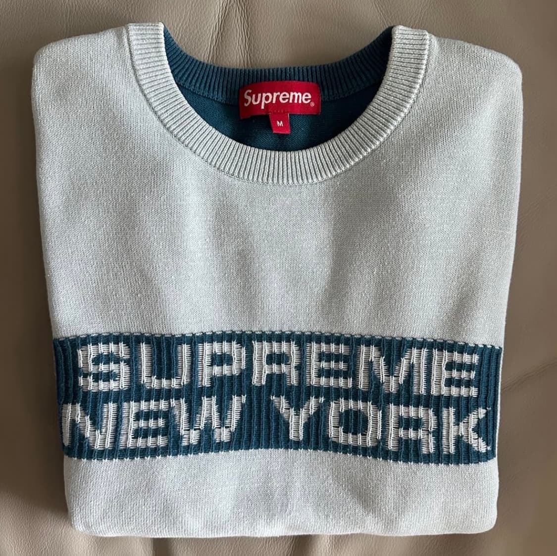 Supreme 2-Tone Sweater Light Blue 상품이미지1