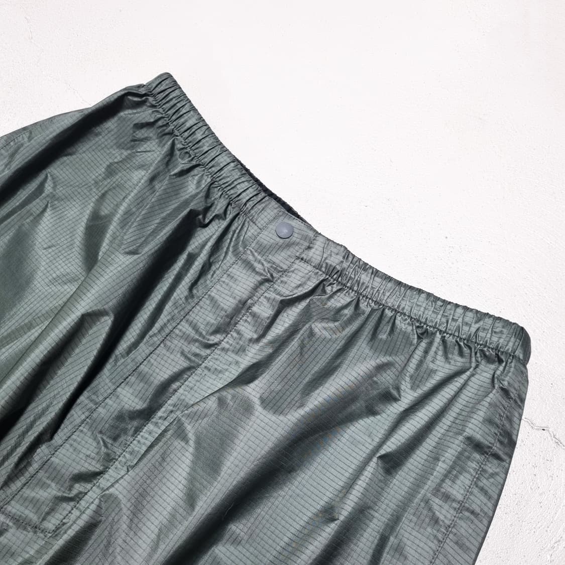 MONTBELL GORE TEX PANTS - L 상품이미지3