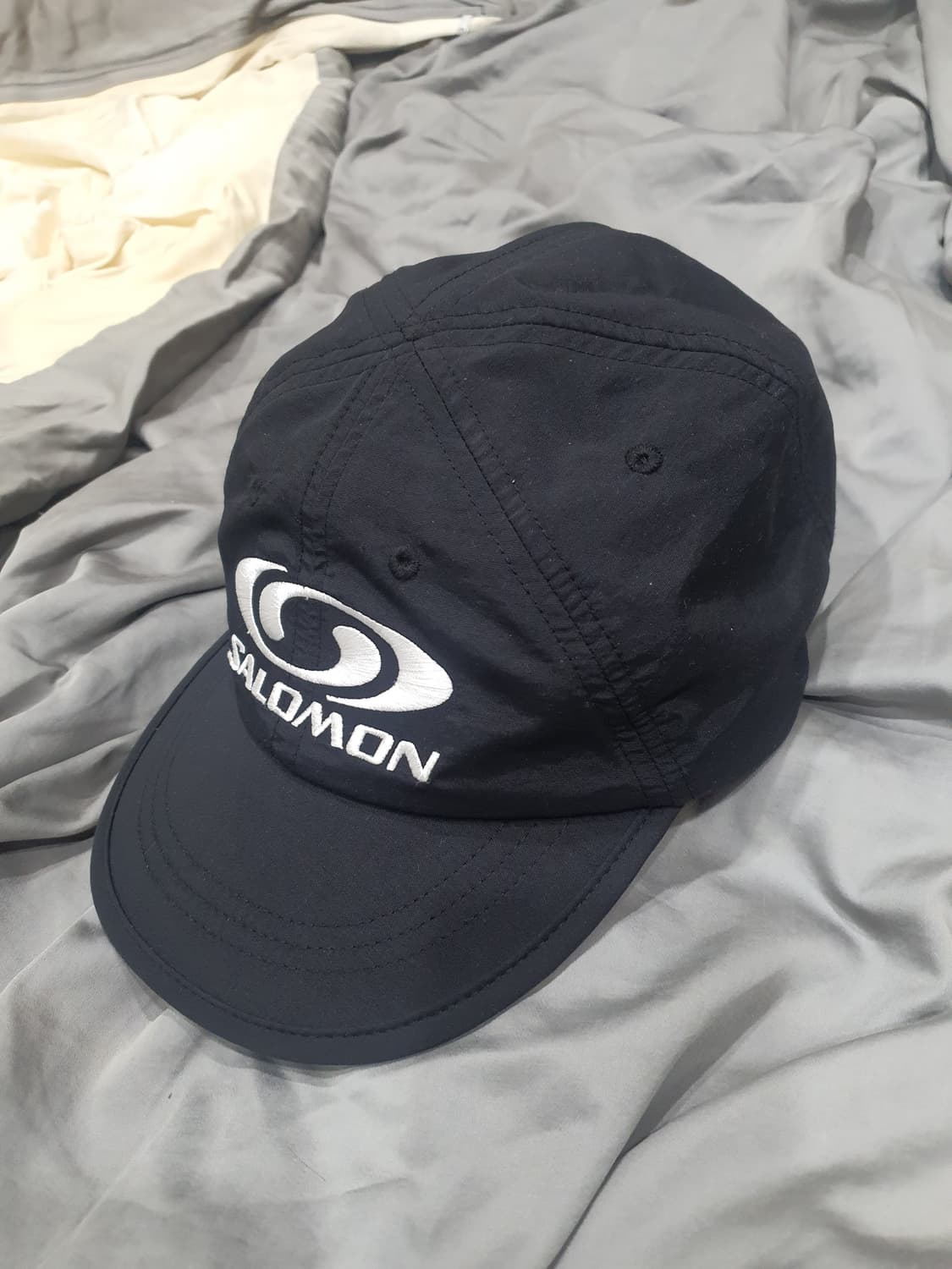 살로몬 빅로고 캡 상품이미지1