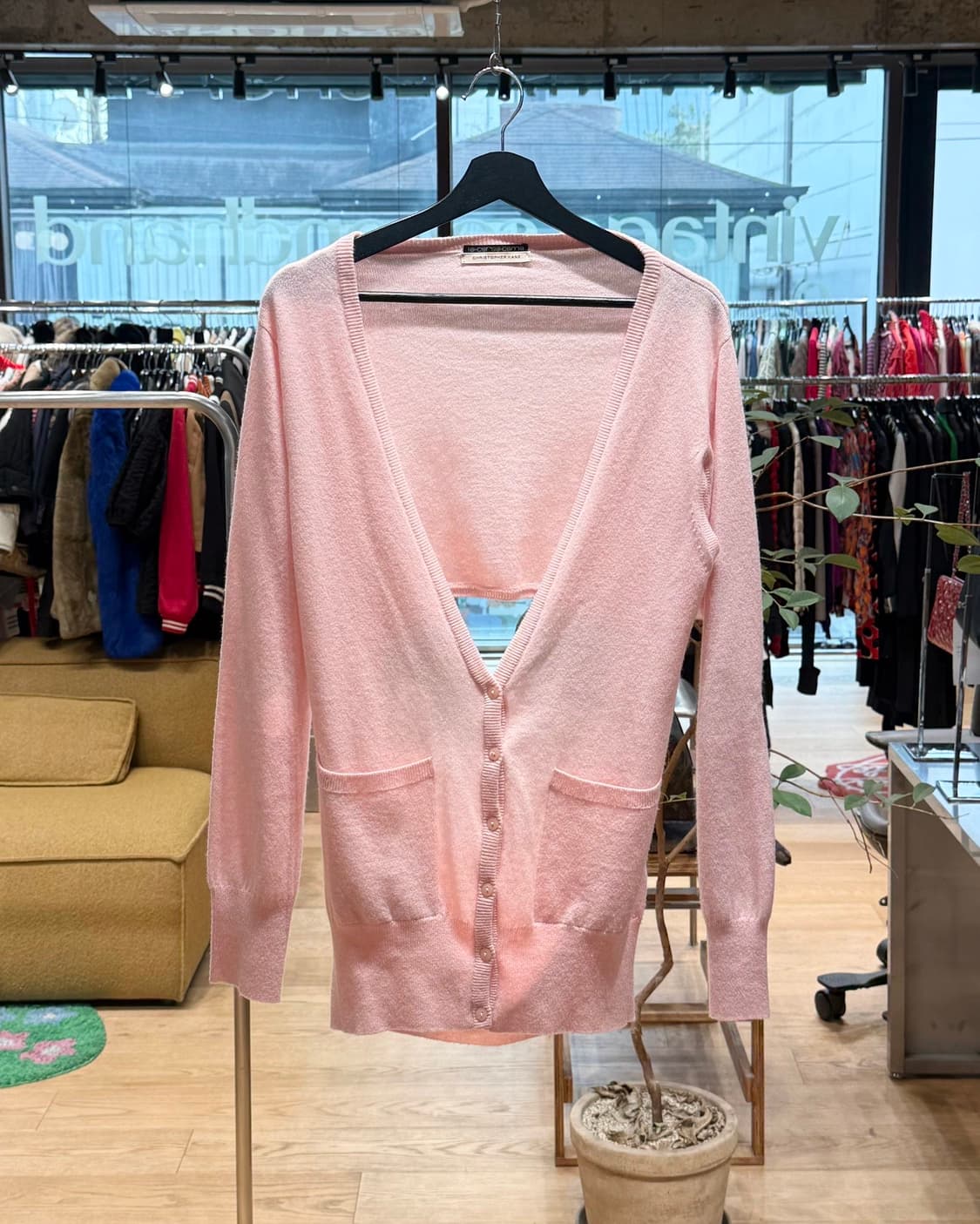 크리스토퍼 케인 핑크 컷아웃 캐시미어 가디건  상품이미지1