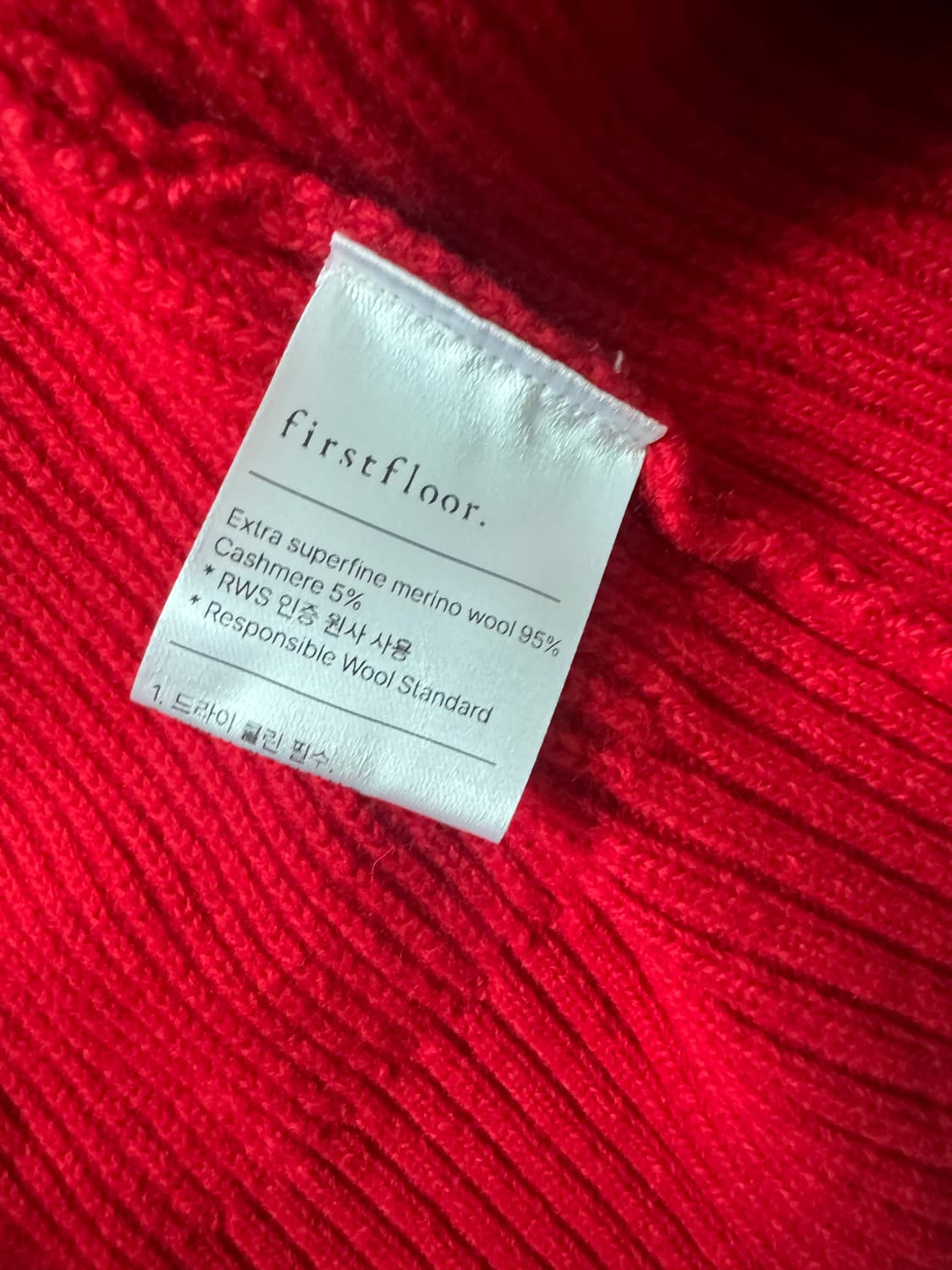 퍼스트플로어 라운드넥 가디건 비비드레드 46 상품이미지5