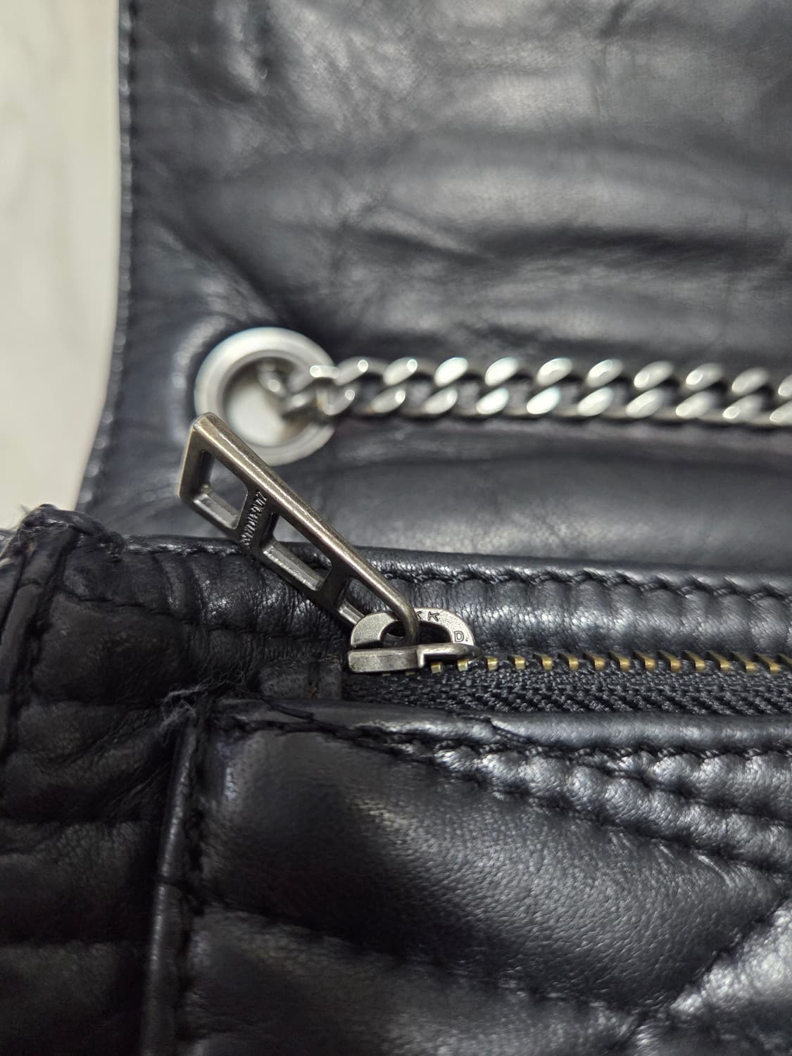 자딕 앤볼테르 램스킨 XS 스키니러브 크로스바디 백 상품이미지6