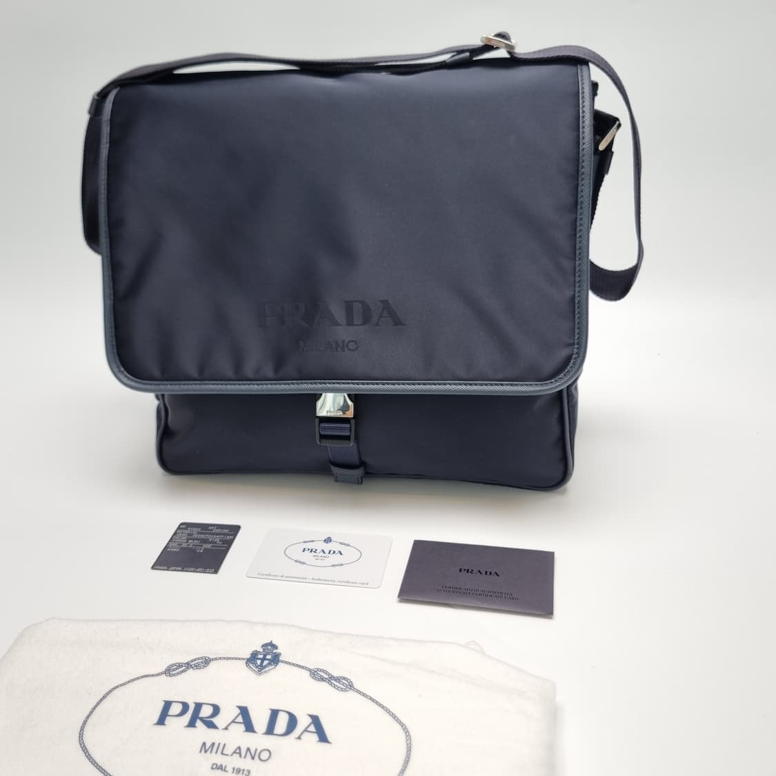프라다 나일론 사피아노 메신저백(최상급, 남여공용 크로스백,2VD166) 상품이미지2