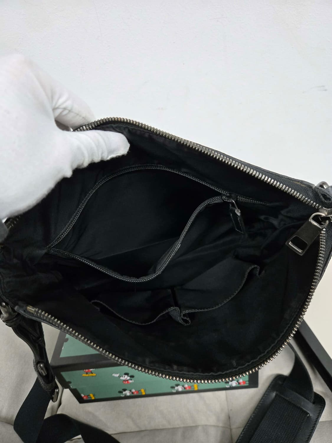 [보증서 정품] 구찌 시그니처 GG 메신저백 상품이미지6