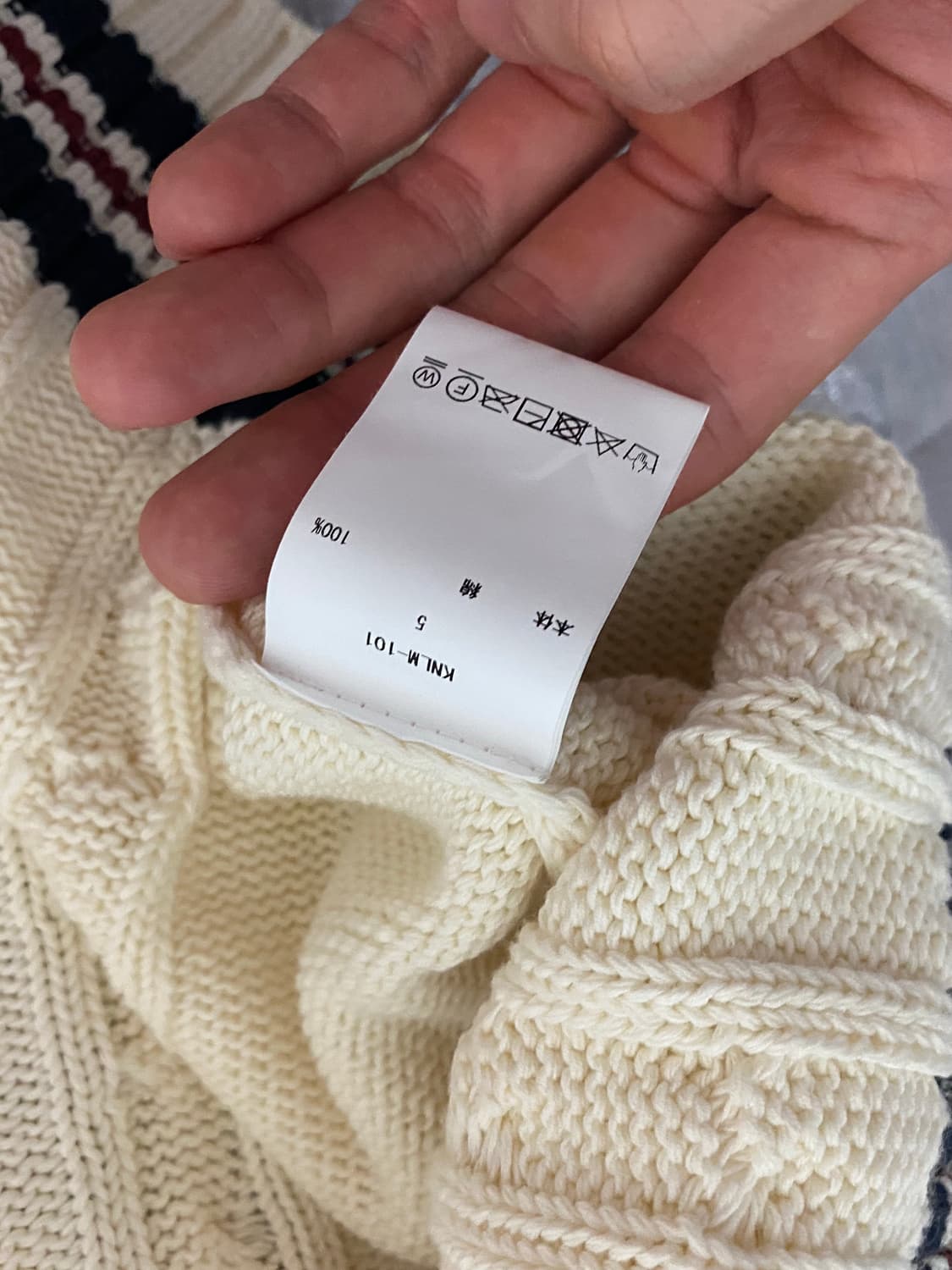 5)시오타 크로켓 스웨터 니트 뉴진스 해린 착용 상품이미지5