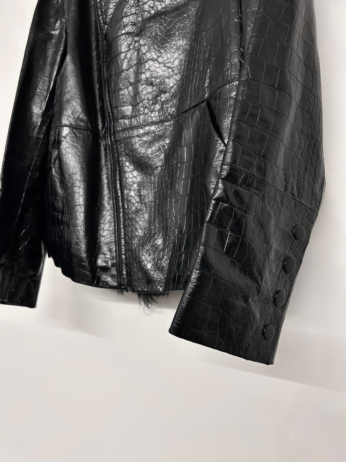 206 옴므 페이던트 크로크 퍼 트림 램스킨 자켓 상품이미지10