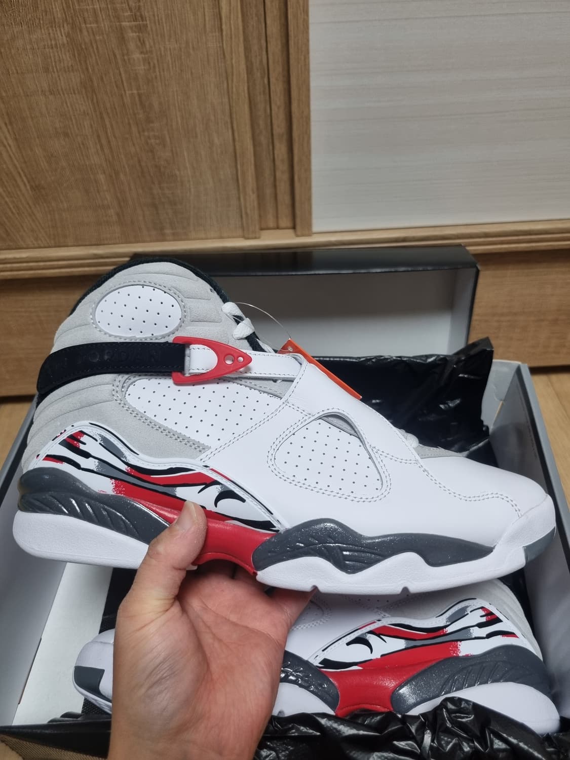 나이키 조던8 벅스버니 2025 275새상품 상품이미지1