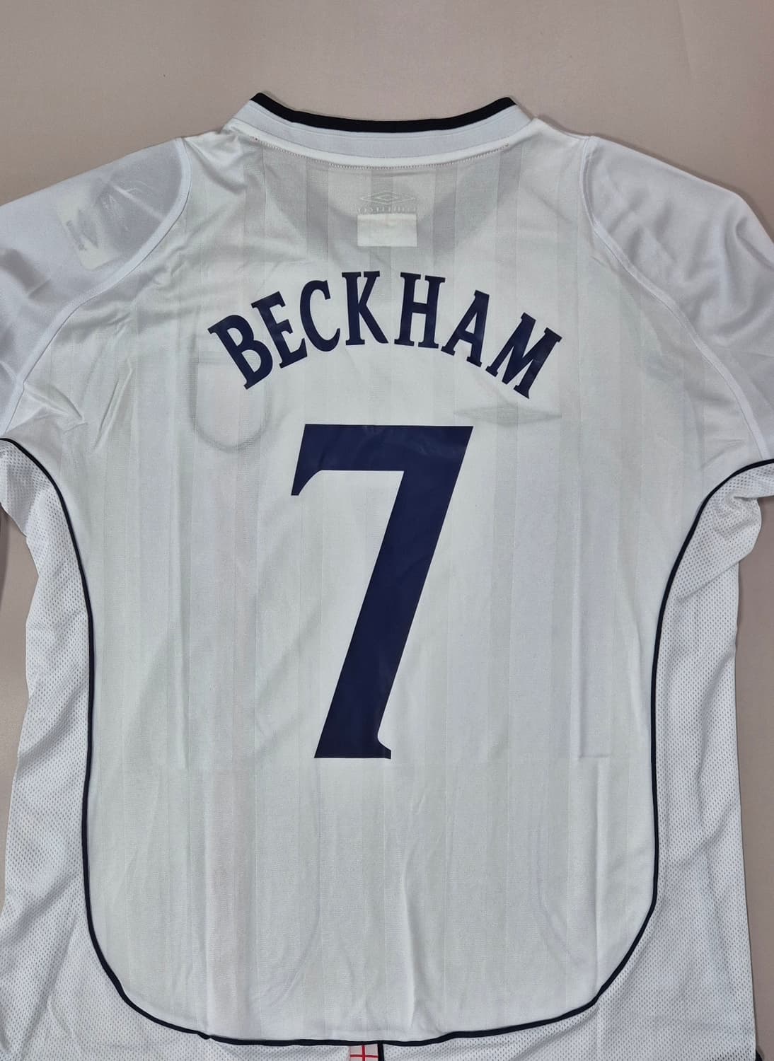 레트로) 02-04 잉글랜드 국대 베컴 긴팔유니폼 L 상품이미지6