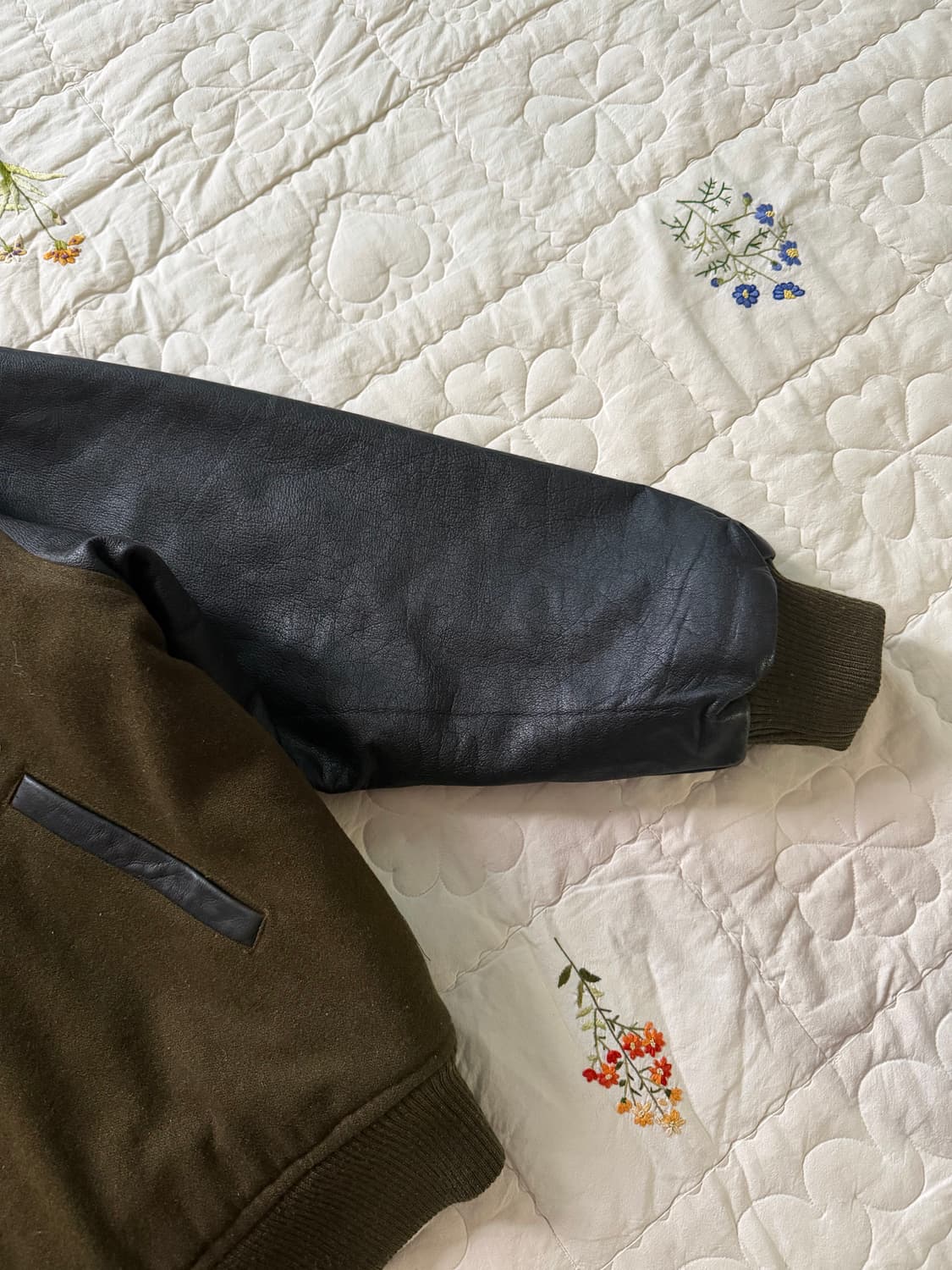 90s 빈티지 카우레더 소가죽 스타디움 아메리칸 바시티자켓 상품이미지4