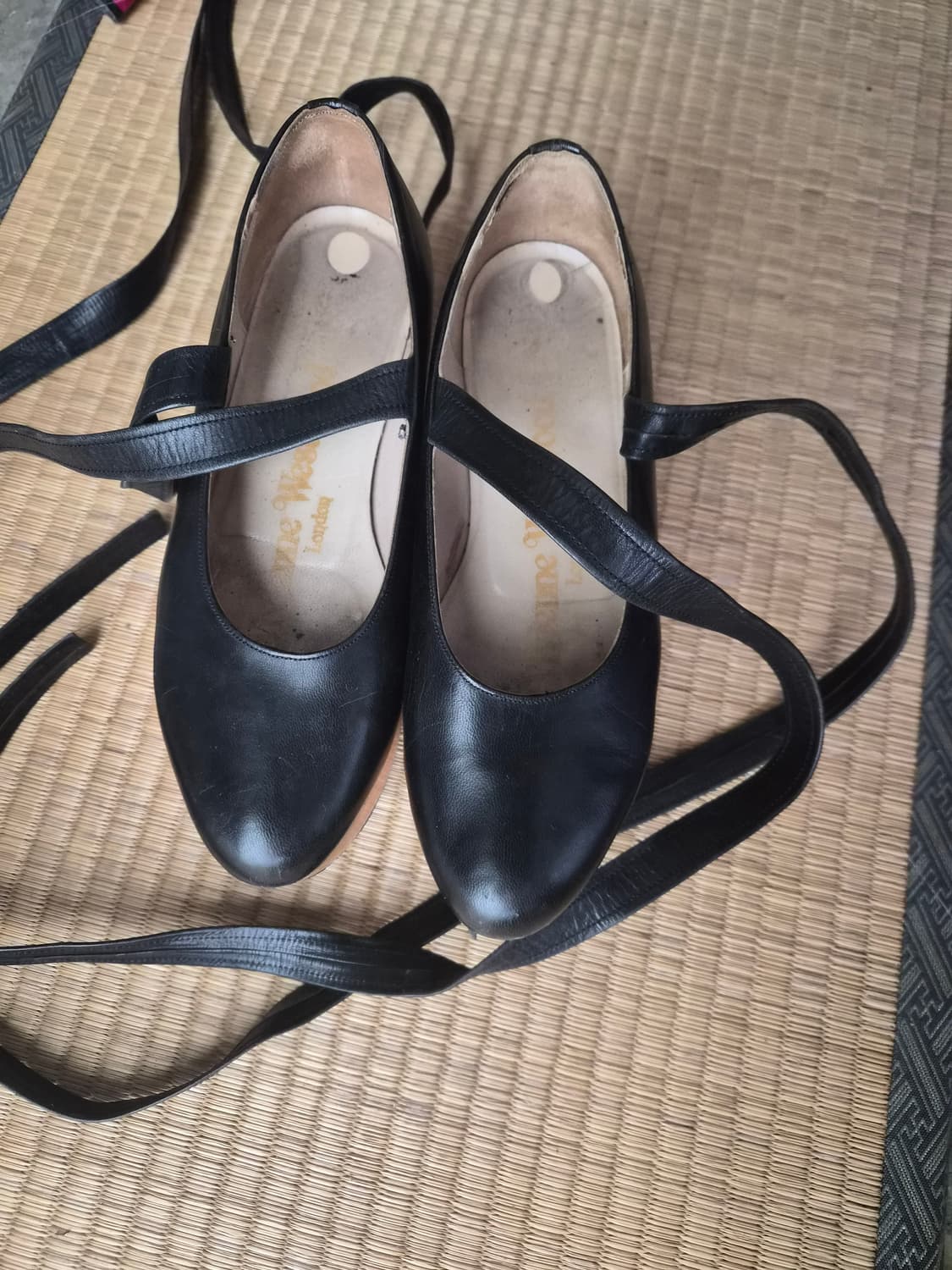 비비안웨스트우드 록킹 홀스 36 상품이미지5