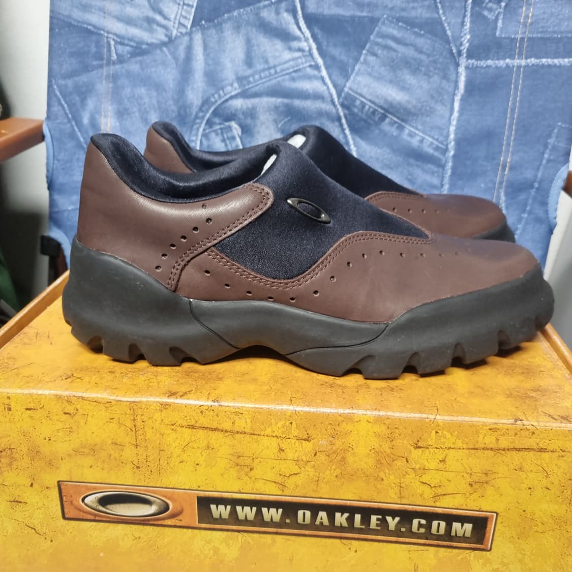 오클리 아카이브 플랫네일 (2001) 슬립온 280 상품이미지2