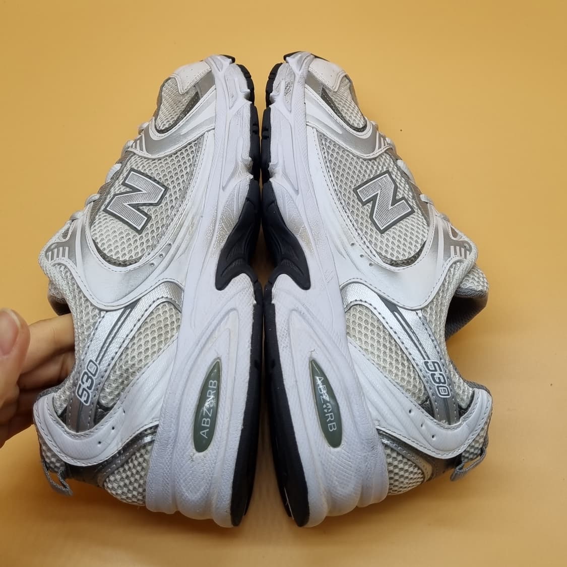 뉴발란스 530 화이트 실버 남성운동화270  상품이미지5